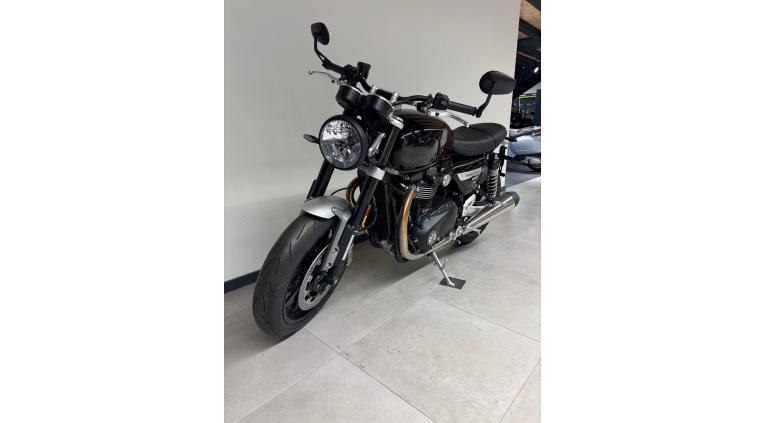 TRIUMPH SPEED TWIN 1200