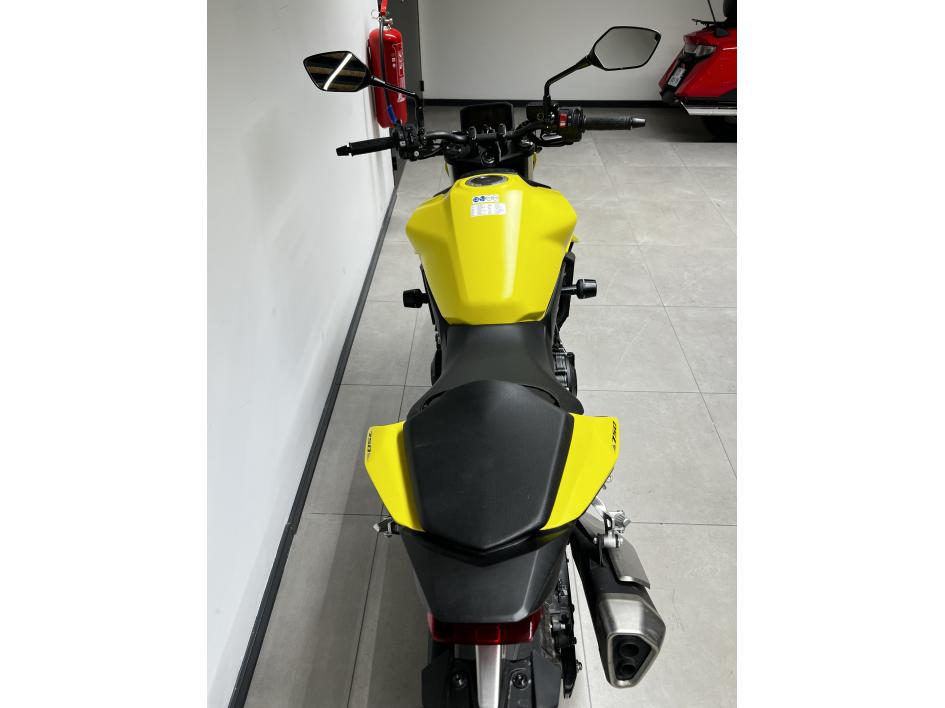 HONDA CB 750 HORNET / a2 possible/
