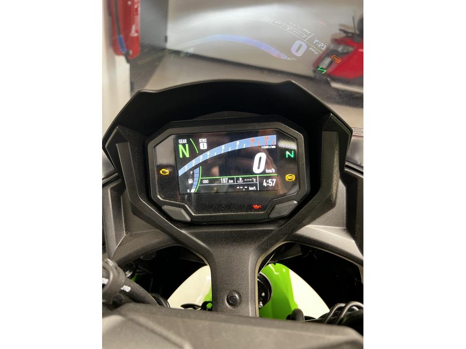 KAWASAKI NINJA 650 (a2) PACK PERFORMANCE 2025