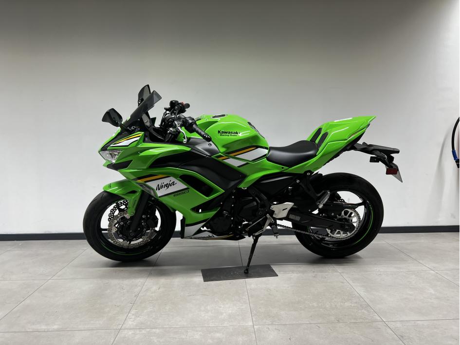 KAWASAKI NINJA 650 (a2) PACK PERFORMANCE 2025