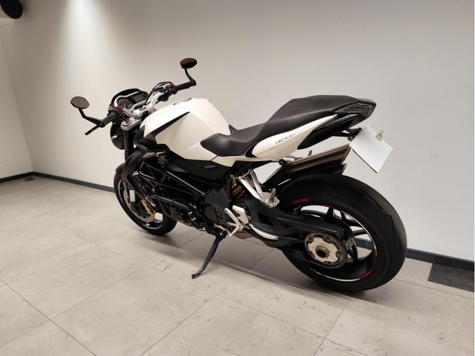 MV AGUSTA BRUTALE 920 / 2012 / 19.000km