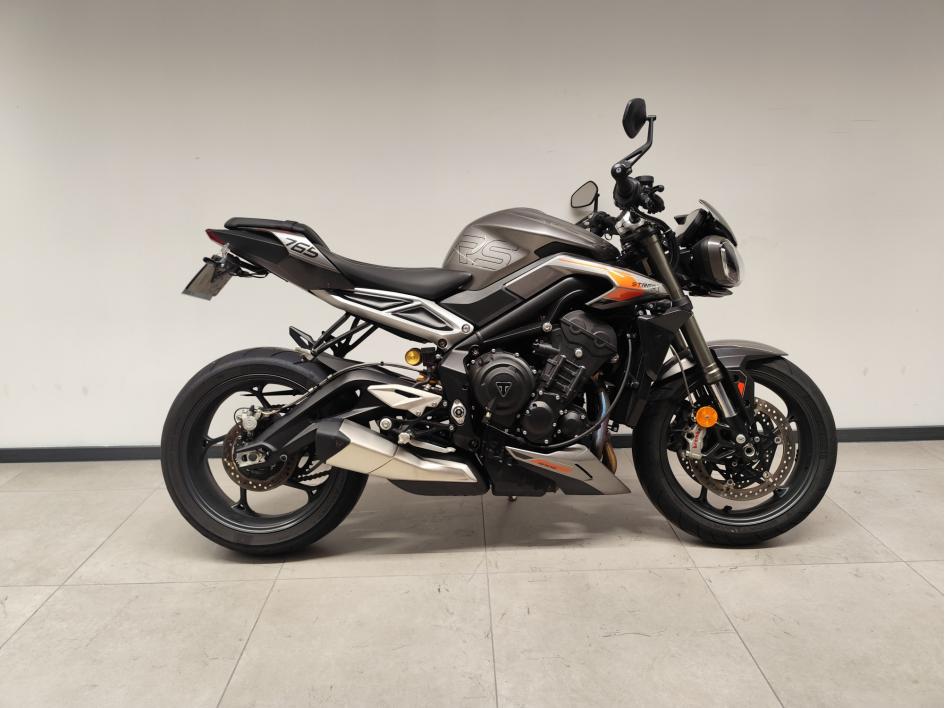 TRIUMPH STREET TRIPLE 765 RS / 2023 / 9.000 km 