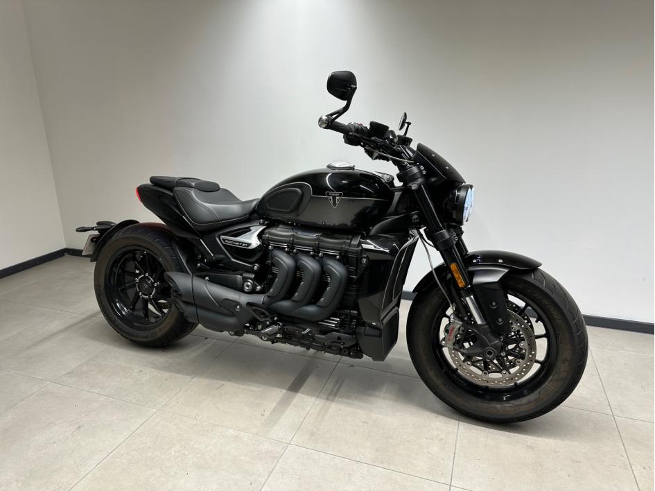 TRIUMPH ROCKET 3 R STORM