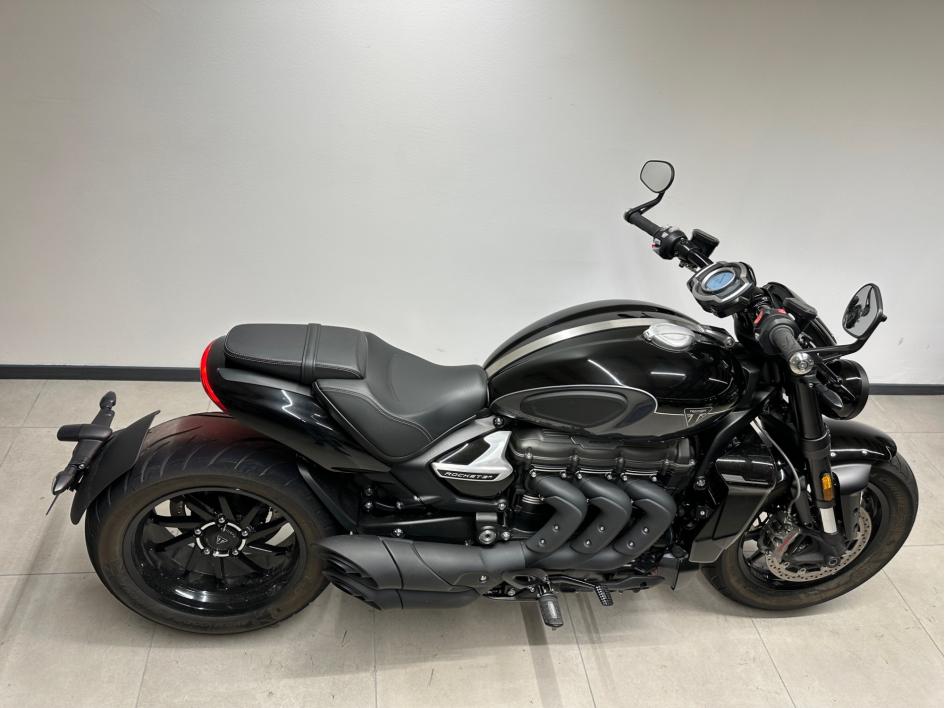 TRIUMPH ROCKET 3 R STORM