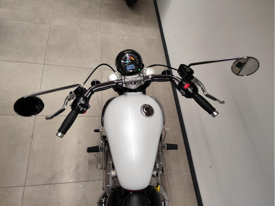 TRIUMPH BONNEVILLE SPEEDMASTER 1200 / 2025 / 500 km