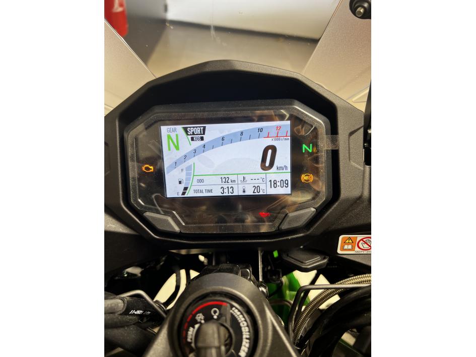 KAWASAKI NINJA 1100 SX SE / 2025